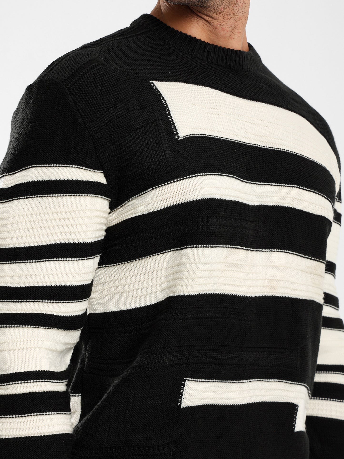 Round Neck Lined Sweater