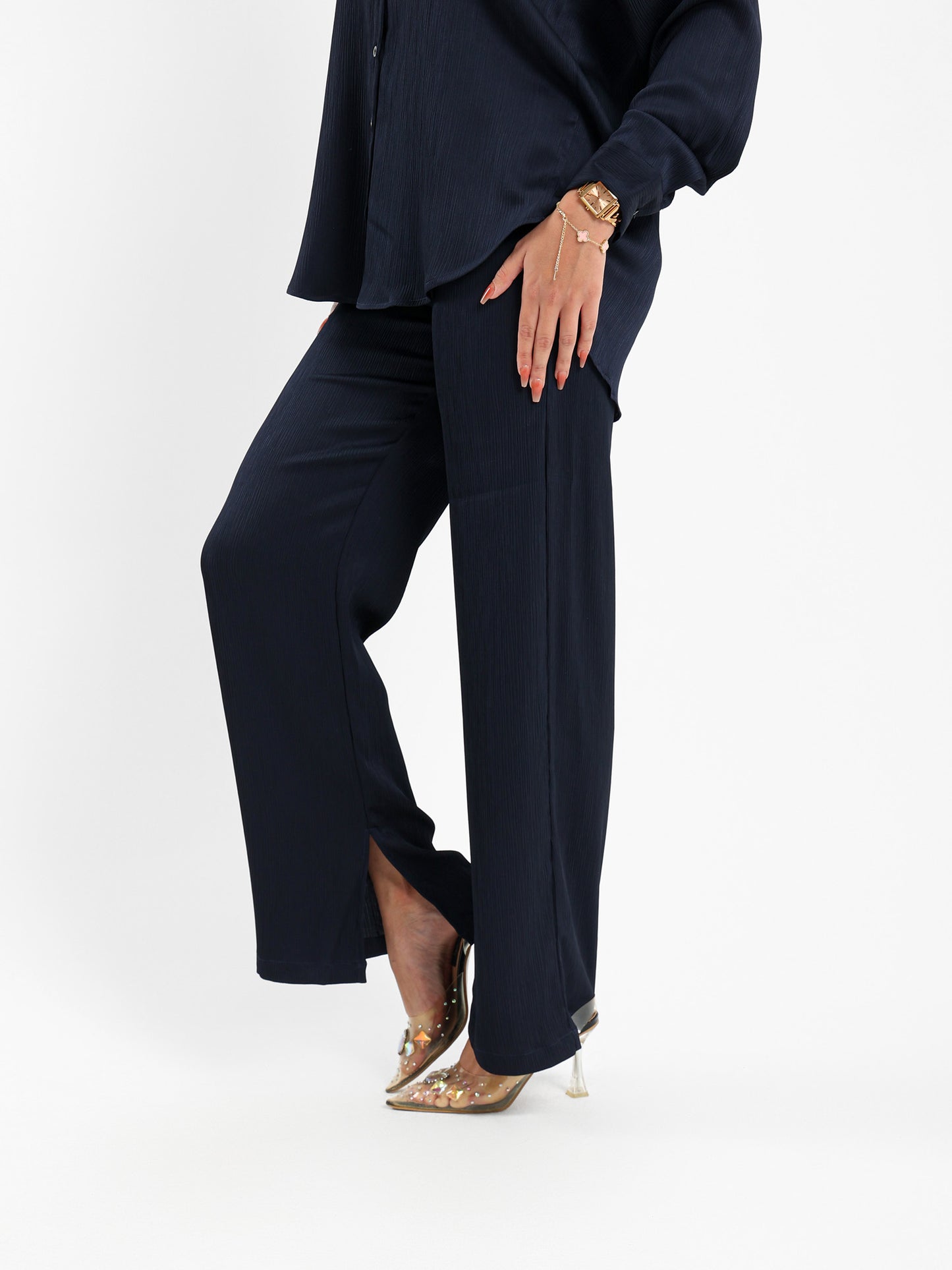 Wrinkled Pants with Slit Hem