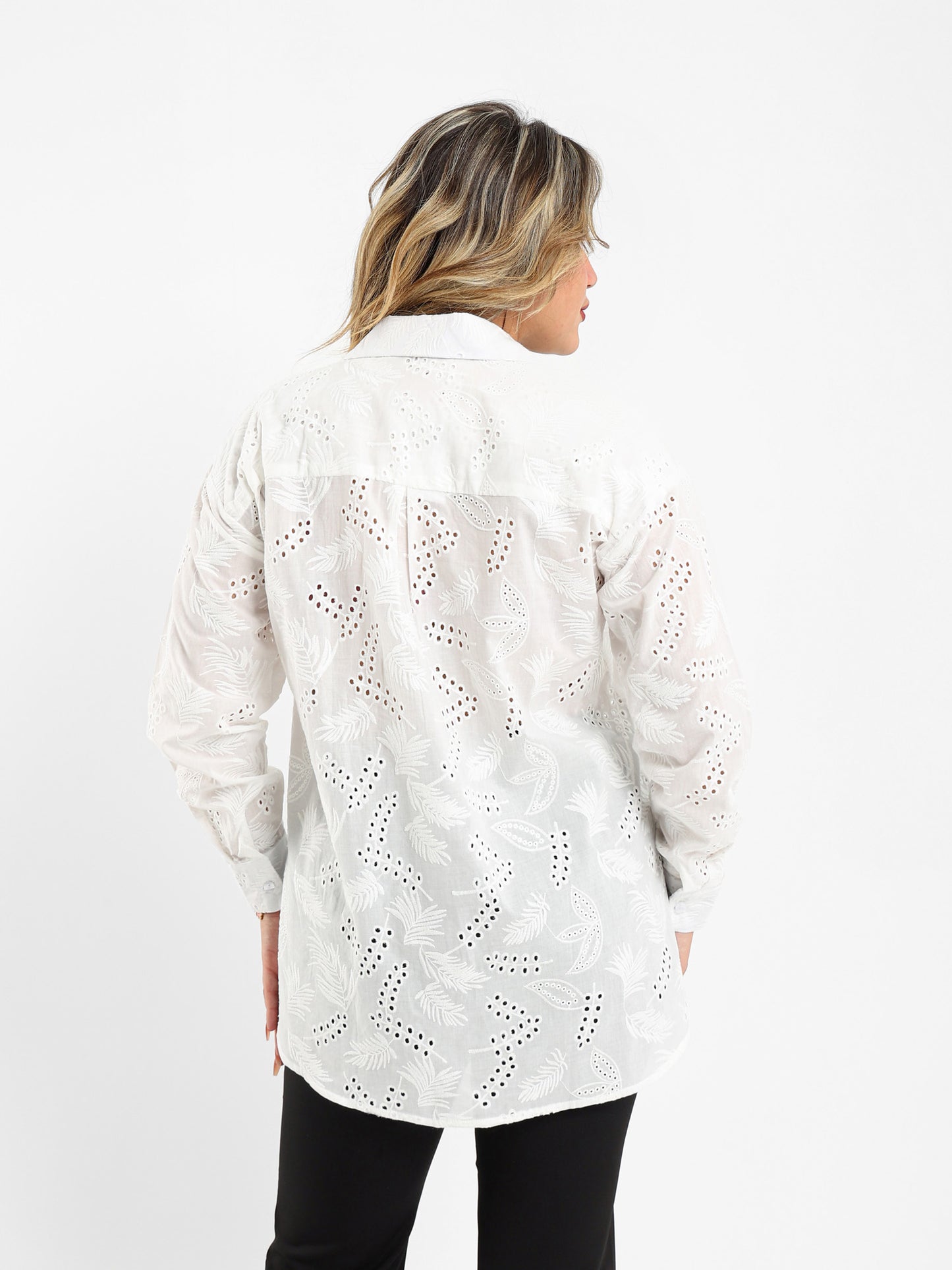 Loose-Fit Blouse with Perforated Embroidery