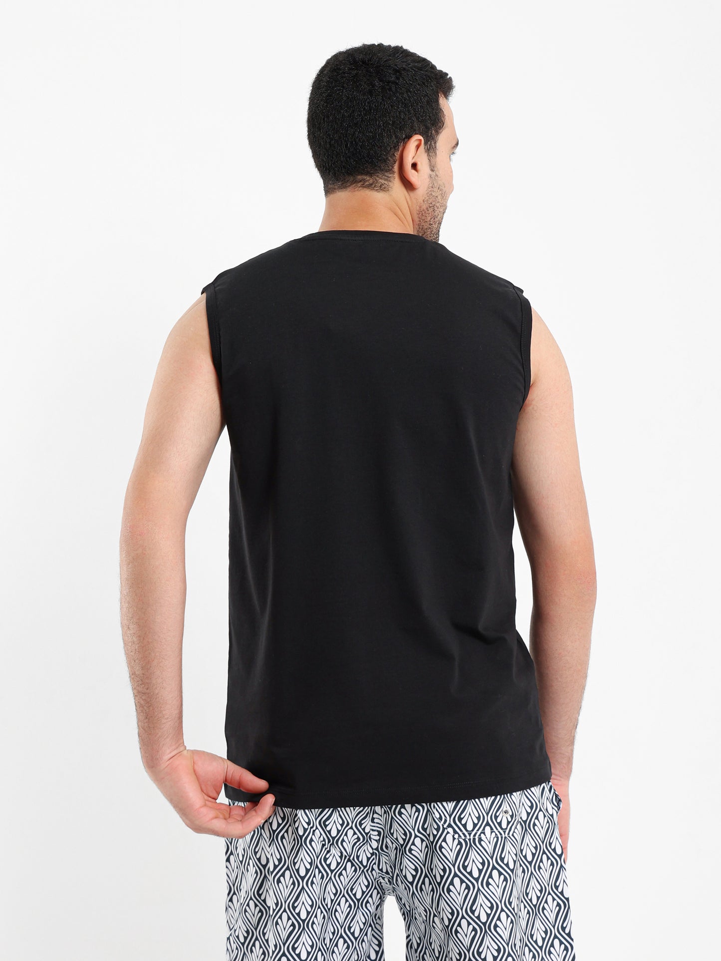 Basic Crew Neck Sleeveless T-Shirt