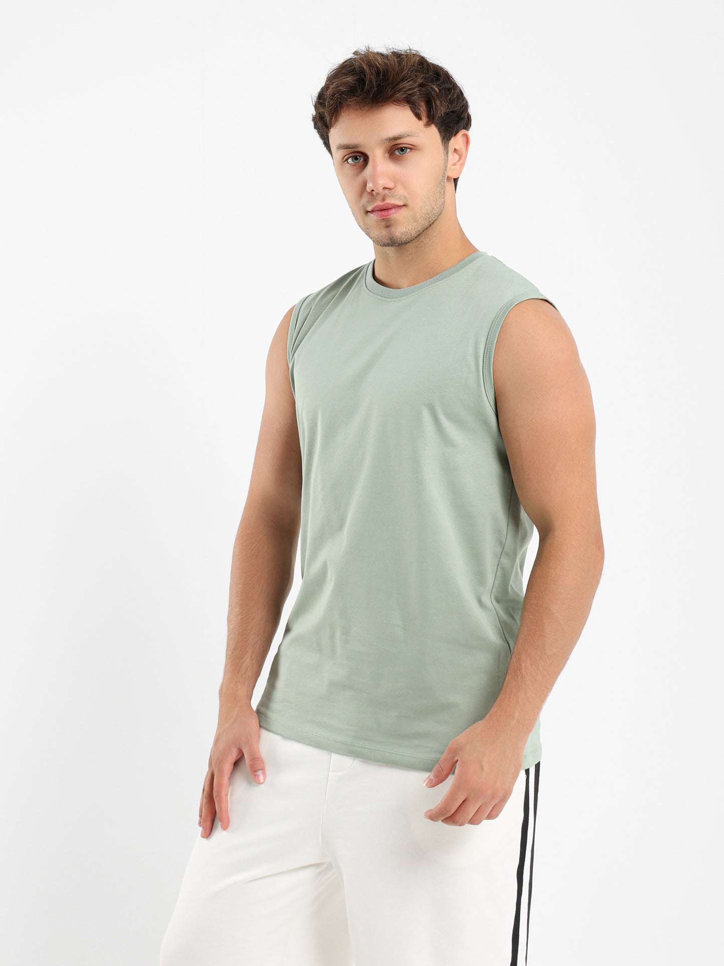 Basic Crew Neck Sleeveless T-Shirt
