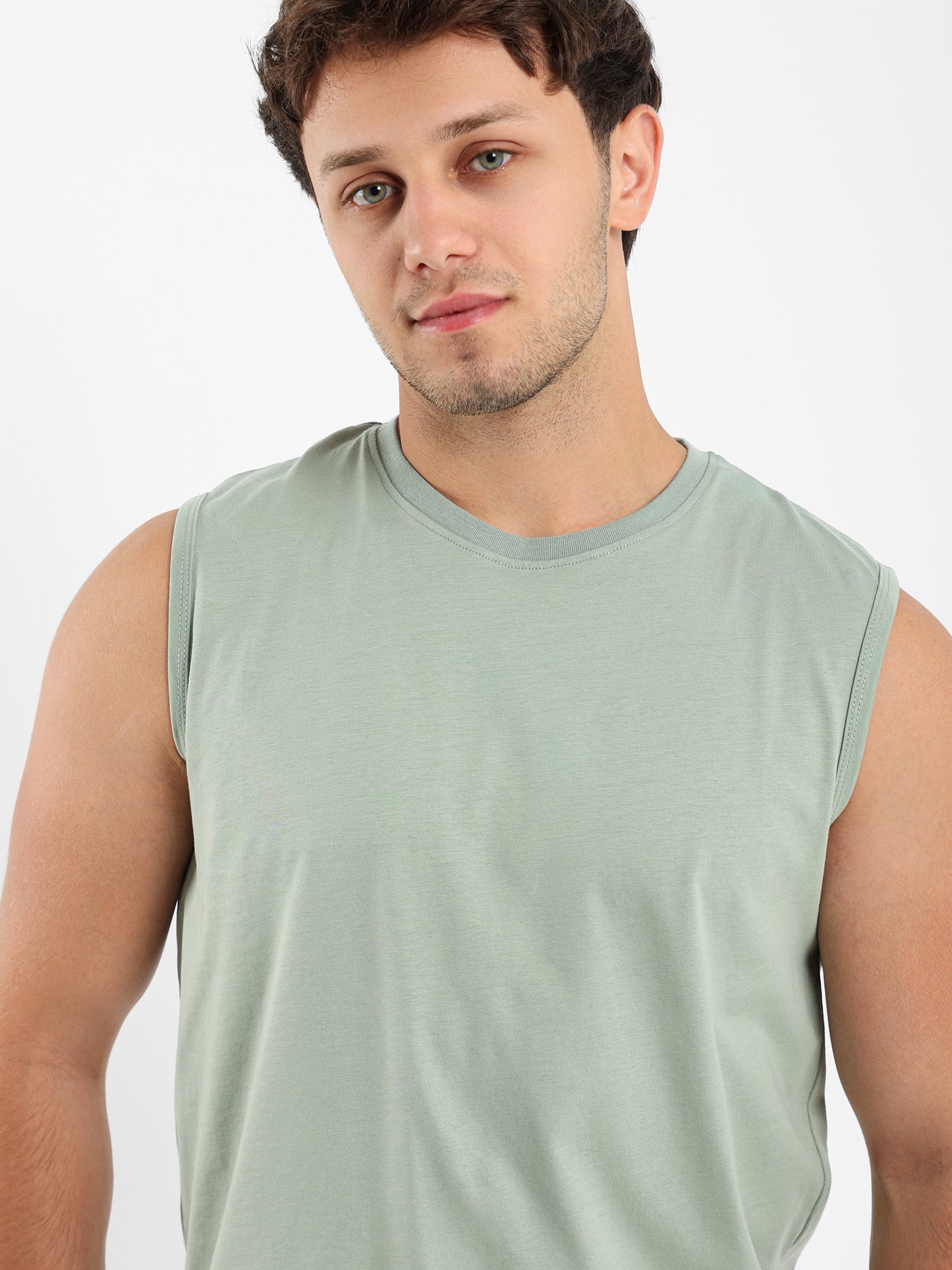 Basic Crew Neck Sleeveless T-Shirt
