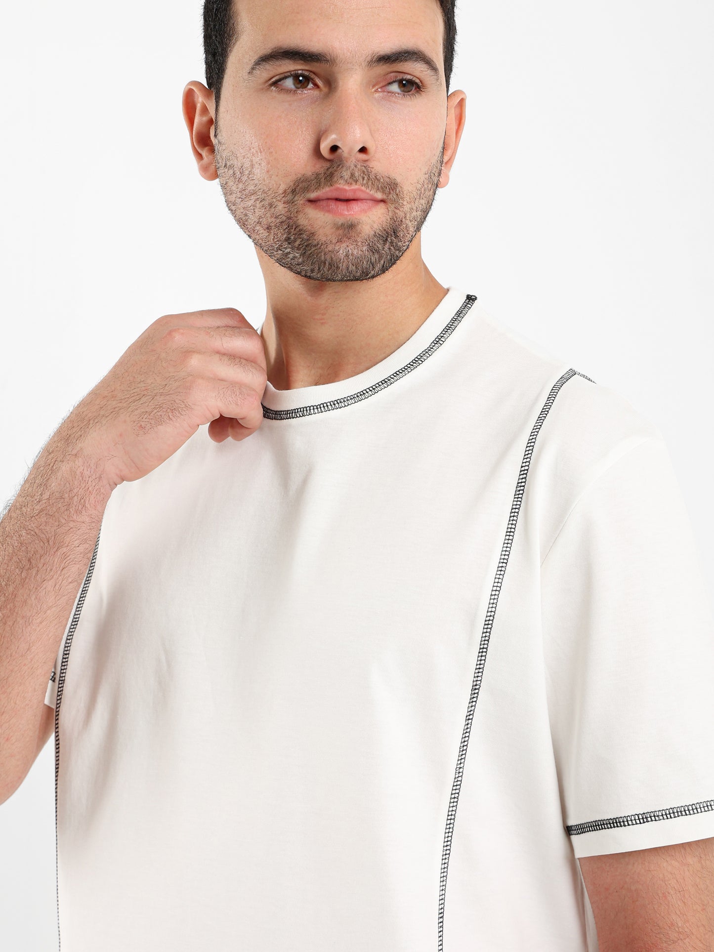 Contrast Detail Crew Neck T-shirt