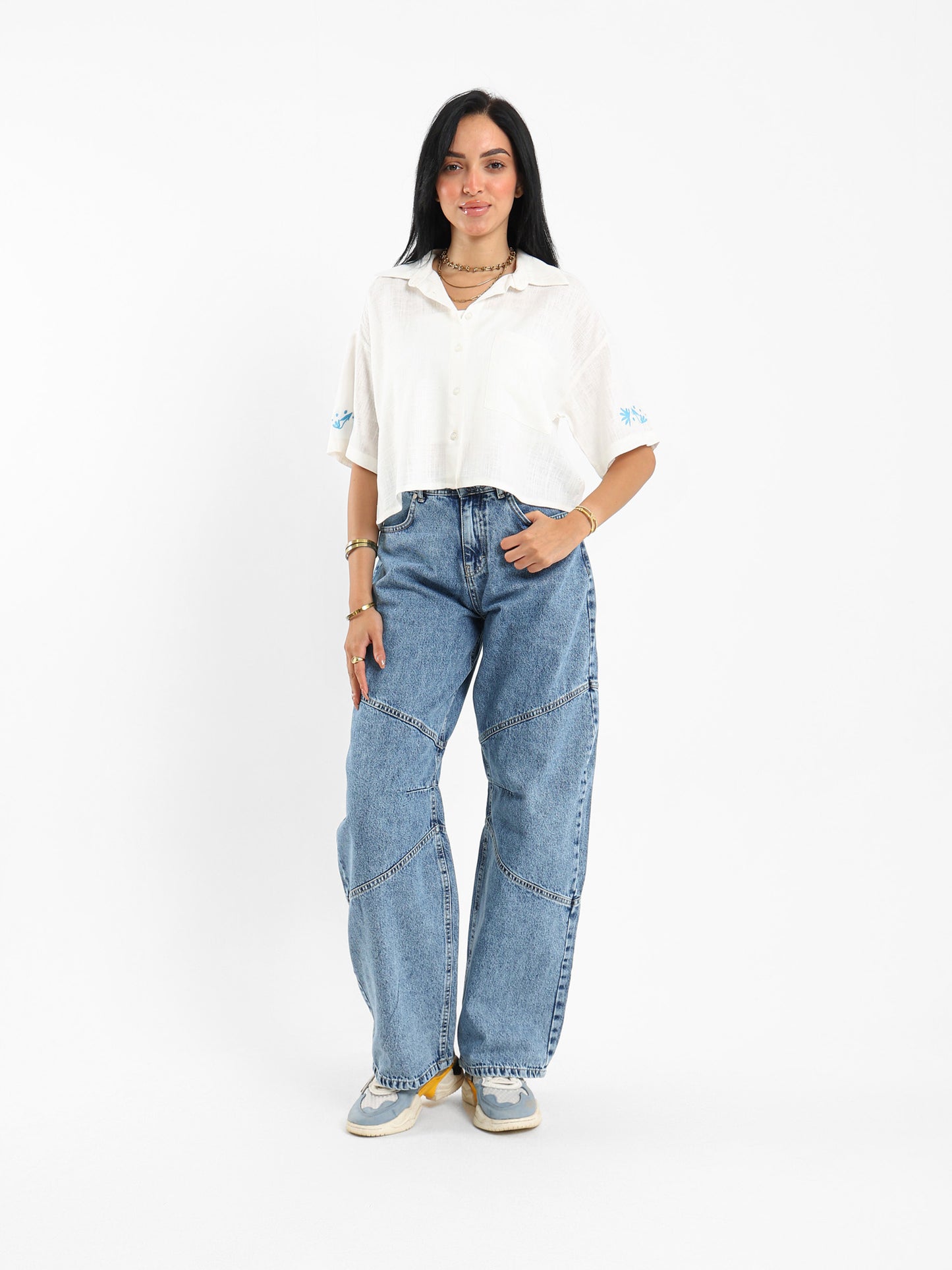 Balloon Fit Jeans with Seam Details