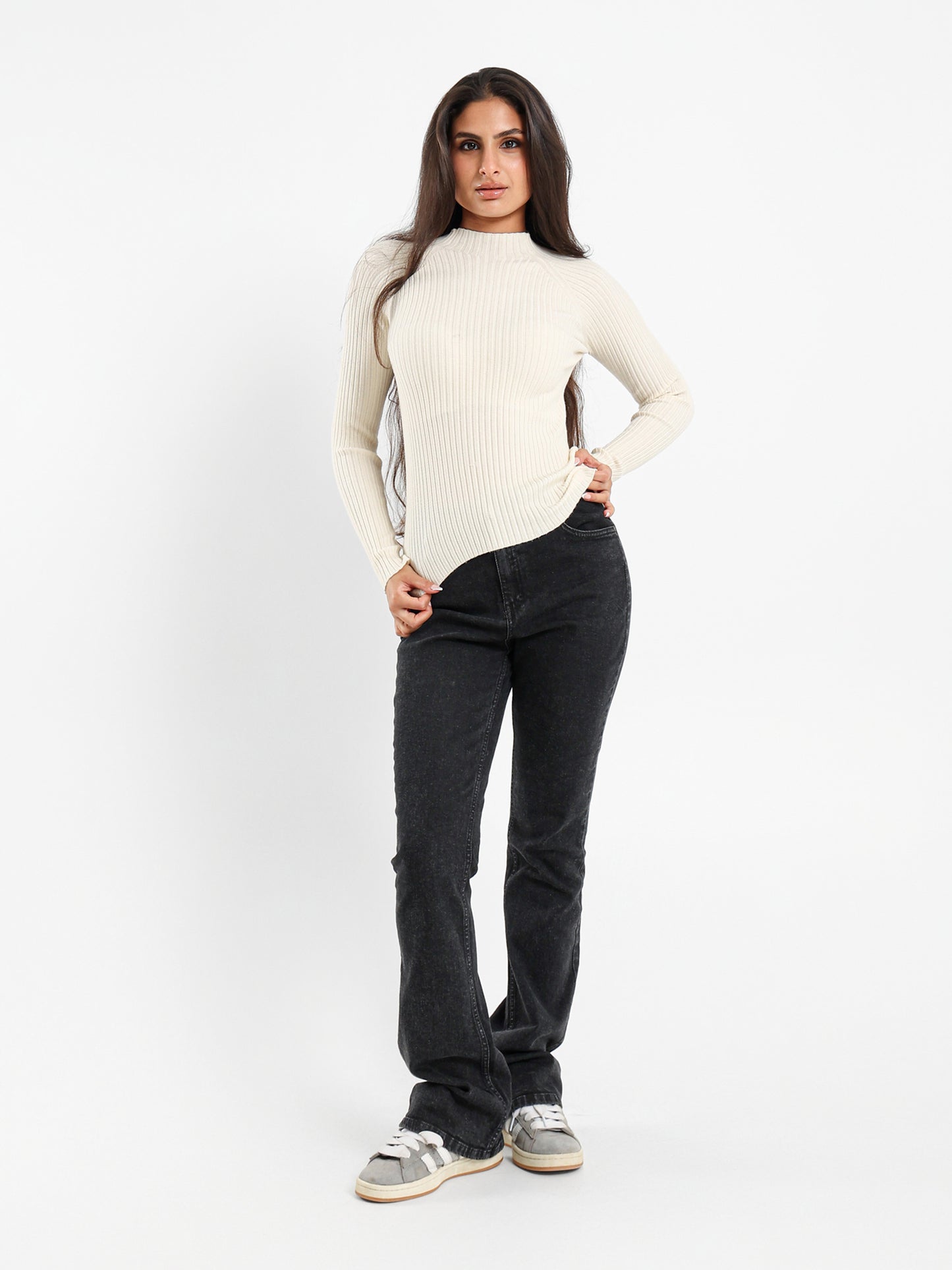 Mock Neck Slim Pullover