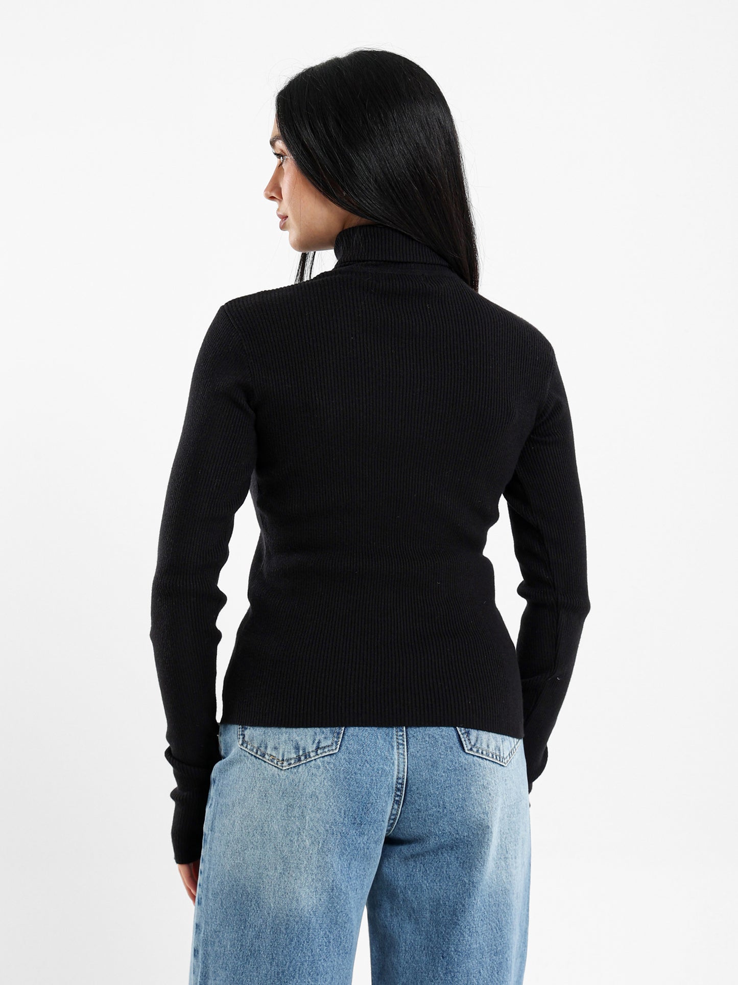 Fitted Turtleneck Pullover