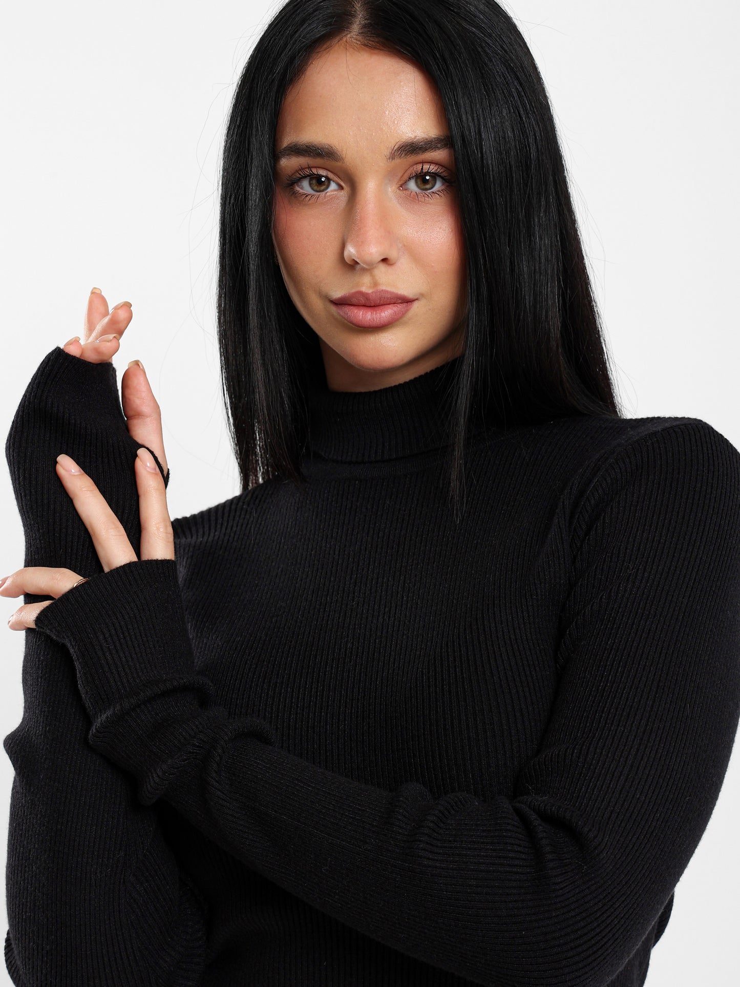 Fitted Turtleneck Pullover