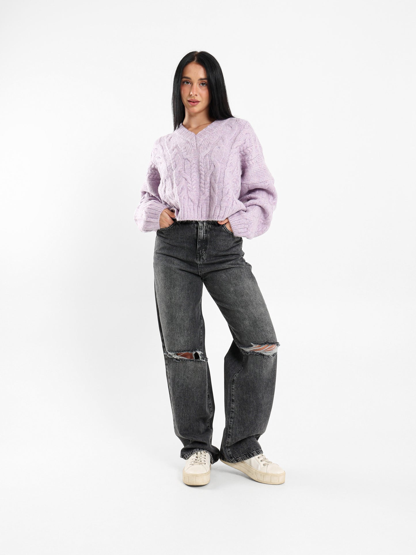 Cropped V-Neck Cable Knit Pullover