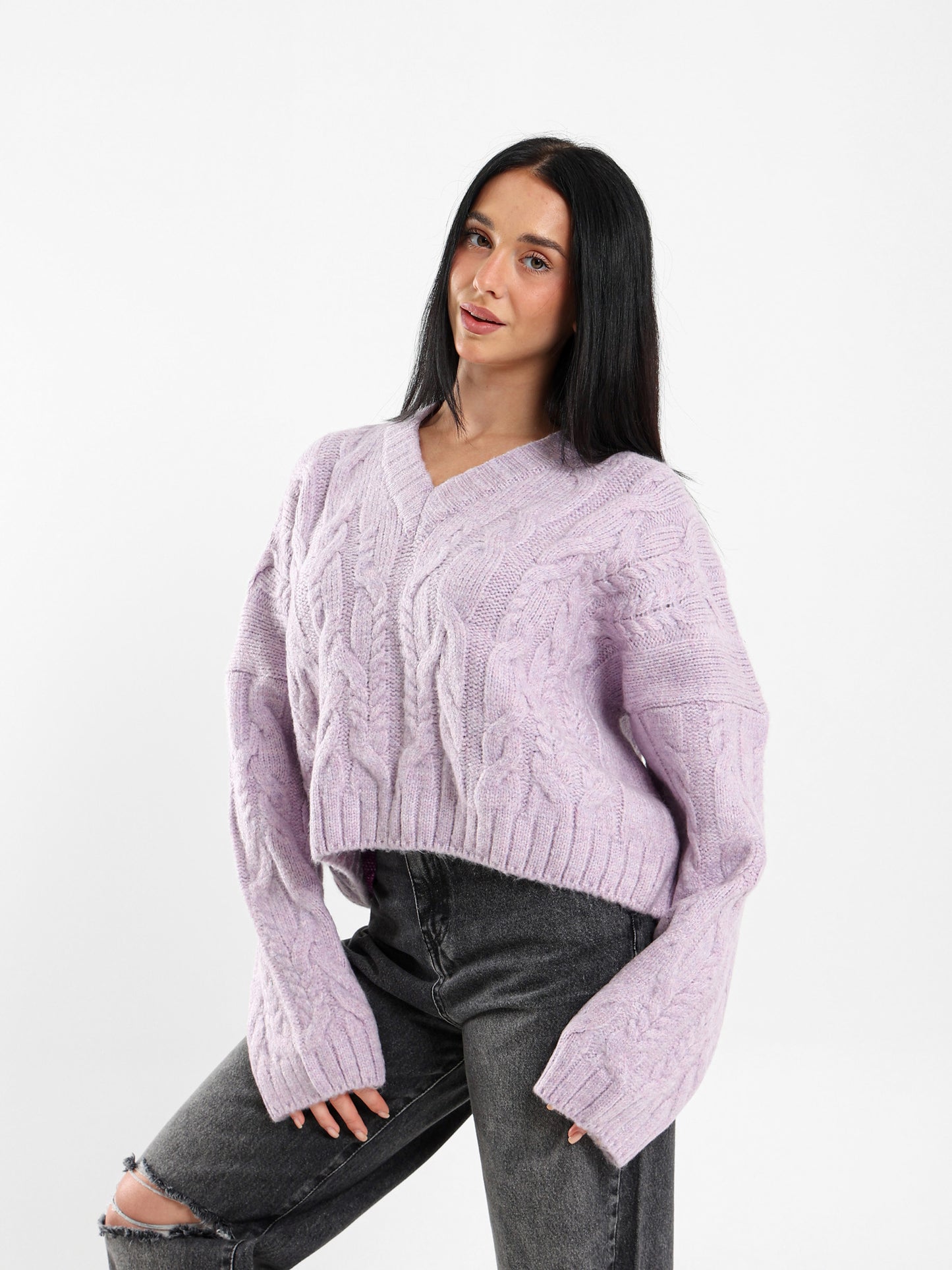 Cropped V-Neck Cable Knit Pullover