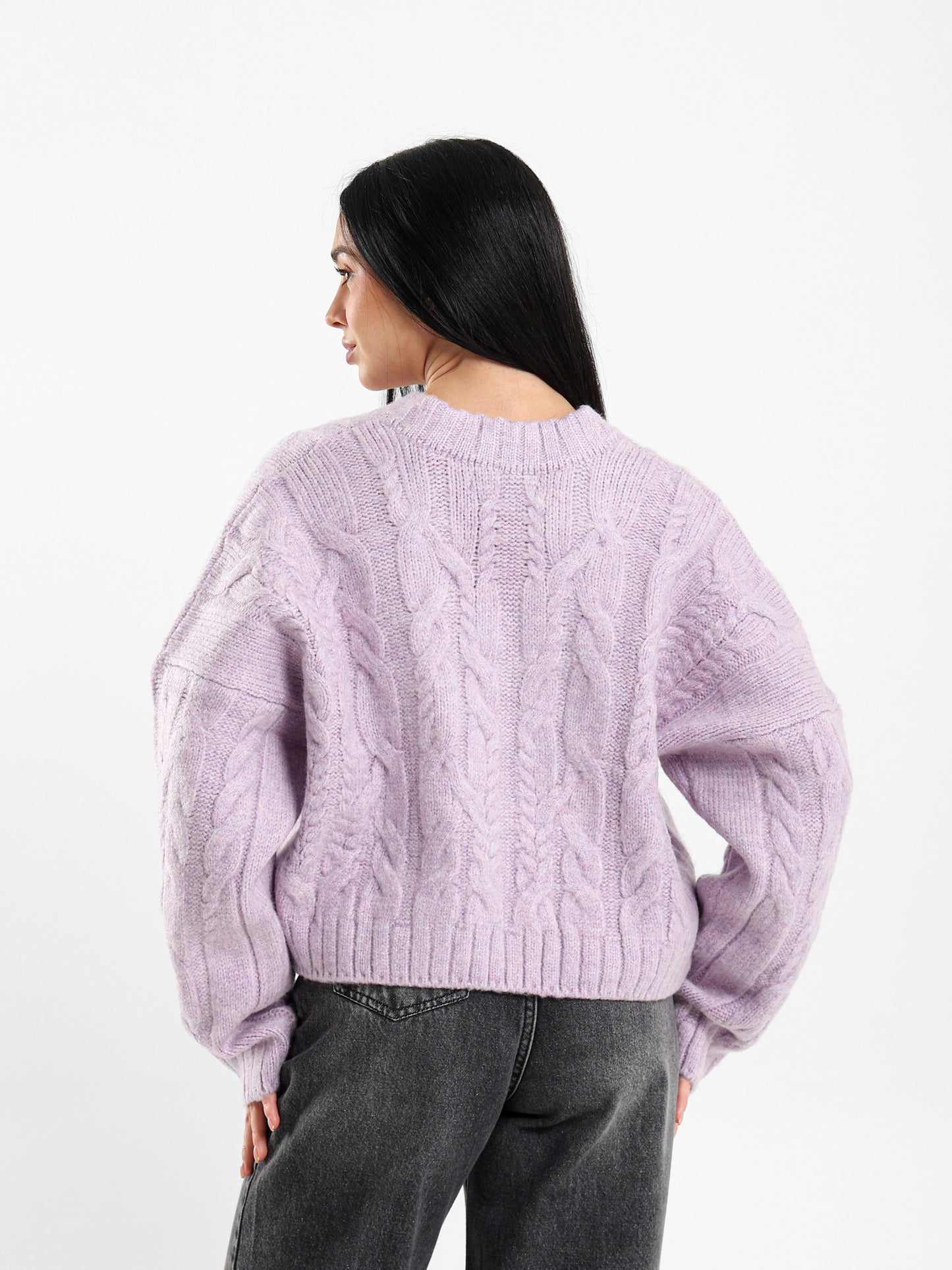 Cropped V-Neck Cable Knit Pullover