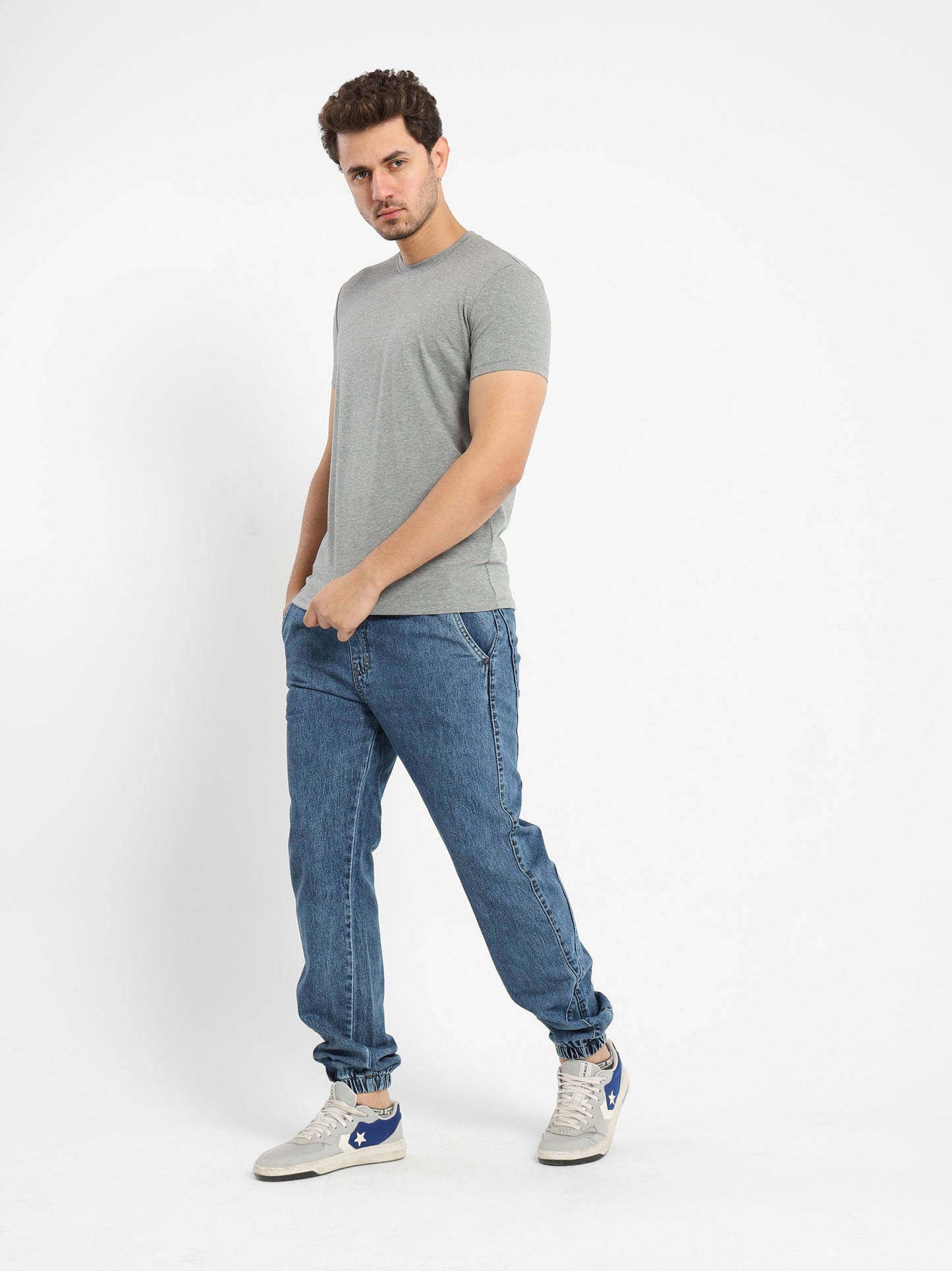 Basic T-Shirt - Outlet