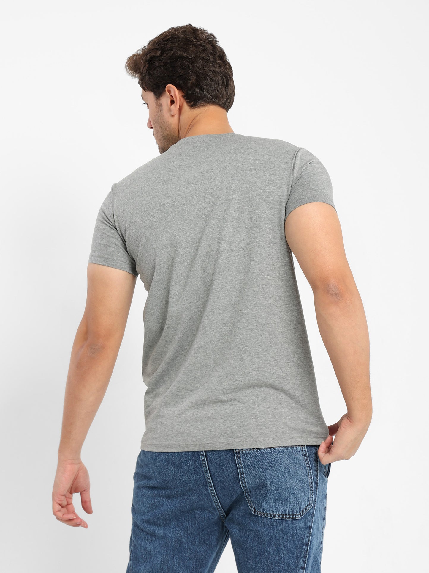 Basic T-Shirt - Outlet