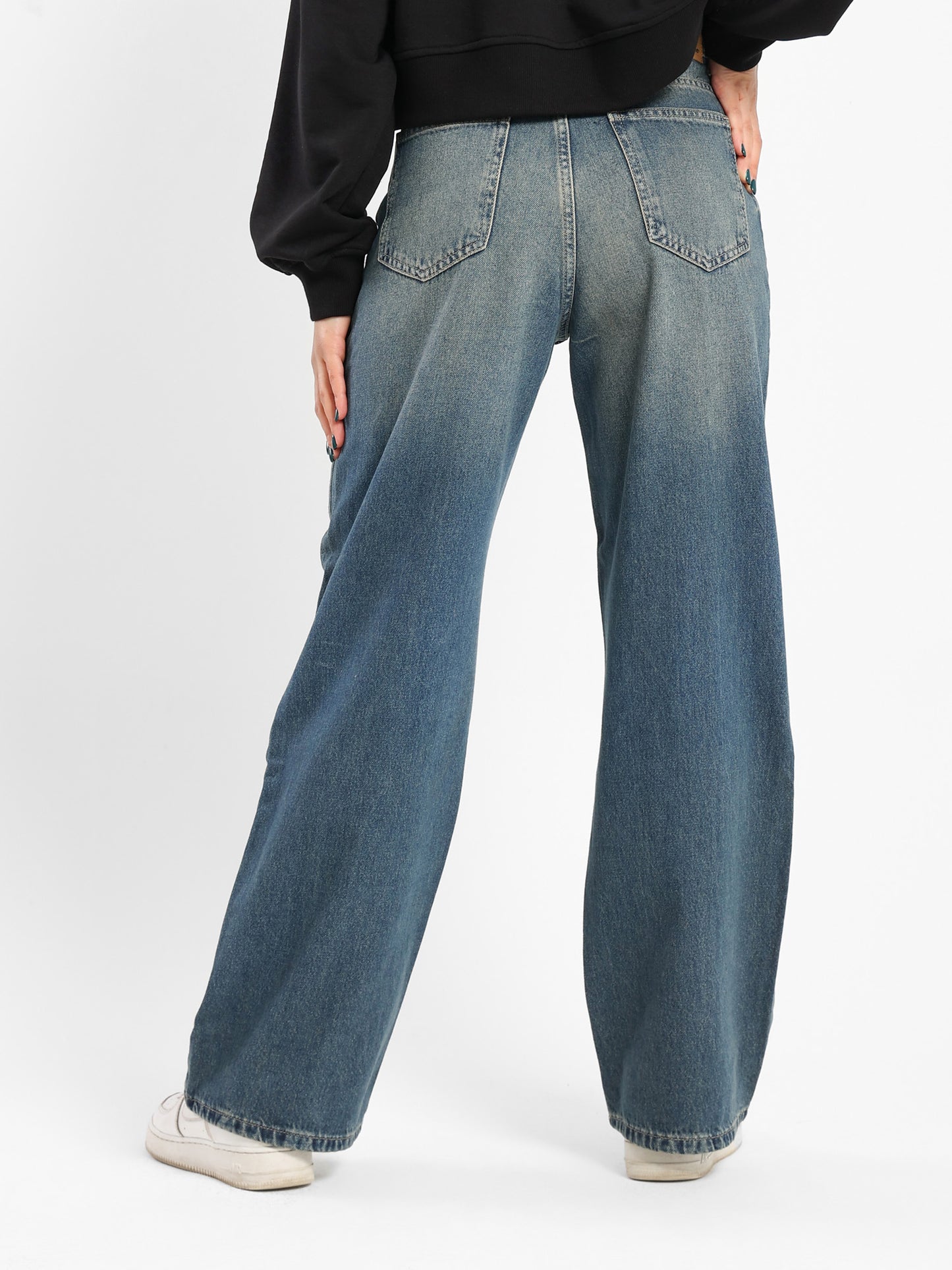 Dirty Wash Denim Jeans - Outlet