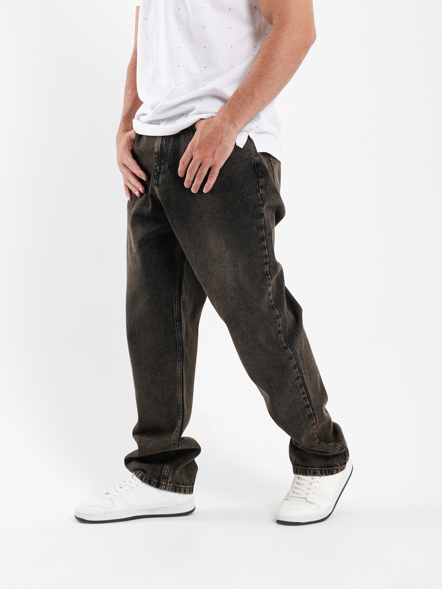 Dirty Wash Baggy Fit Jeans