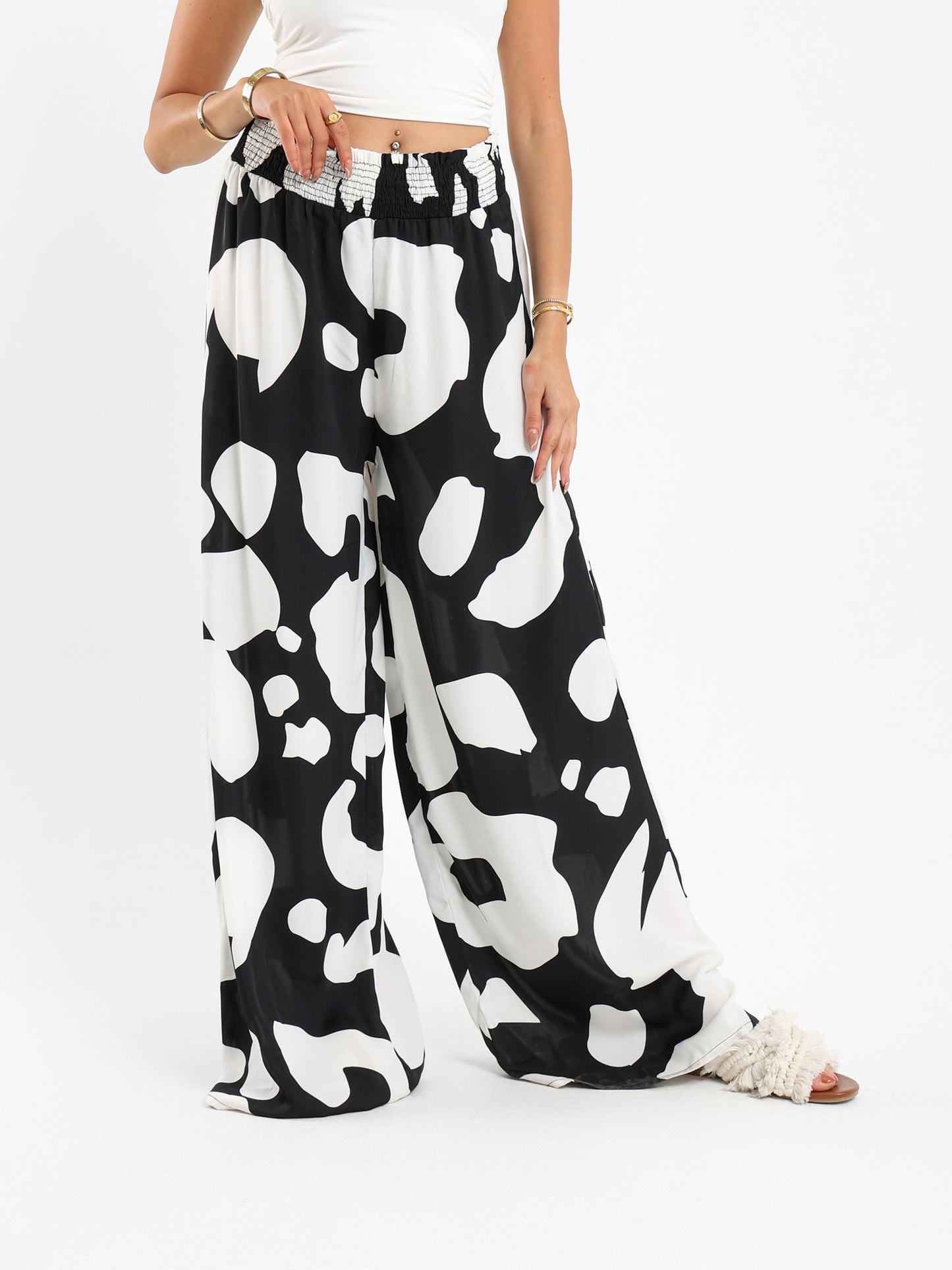 Printed Wide Legs Satin Pants