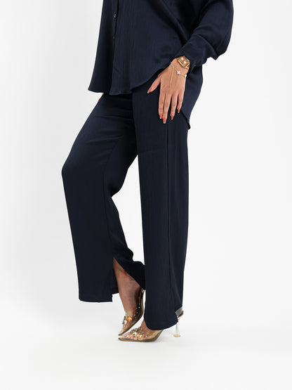 Wrinkled Pants with Slit Hem