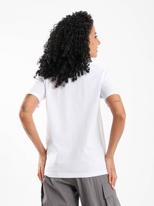 تي شيرت بطباعة أمامية