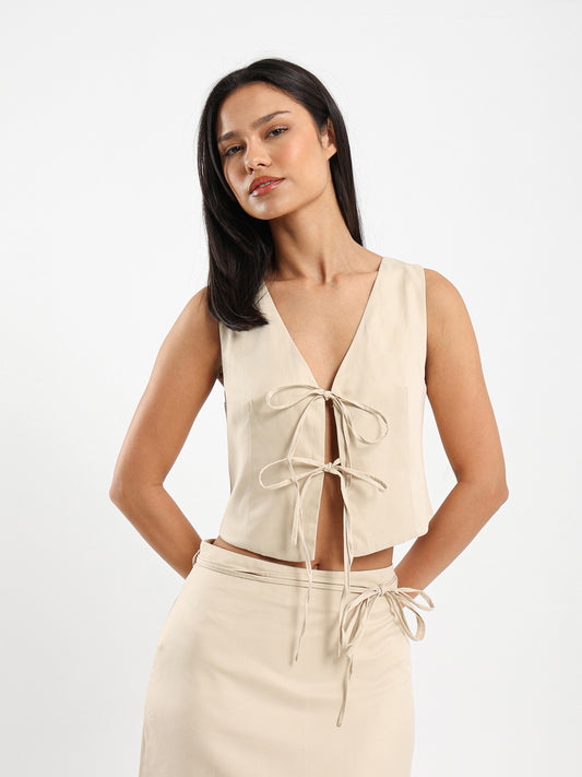 Bow-Tie Front Sleeveless Top