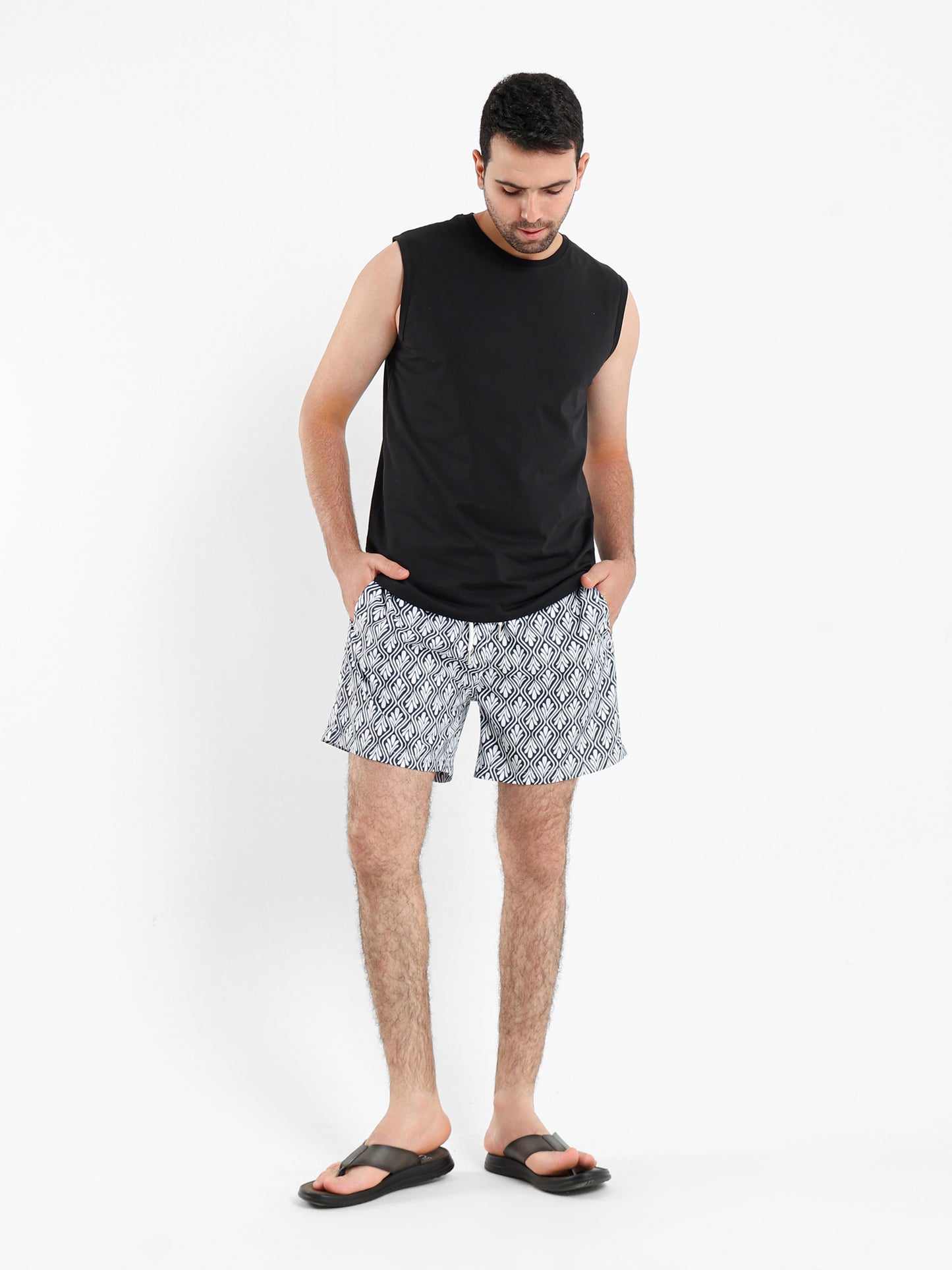 Basic Crew Neck Sleeveless T-Shirt