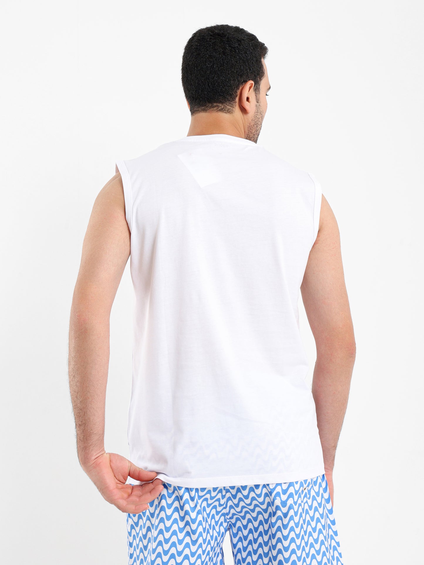 Basic Crew Neck Sleeveless T-Shirt