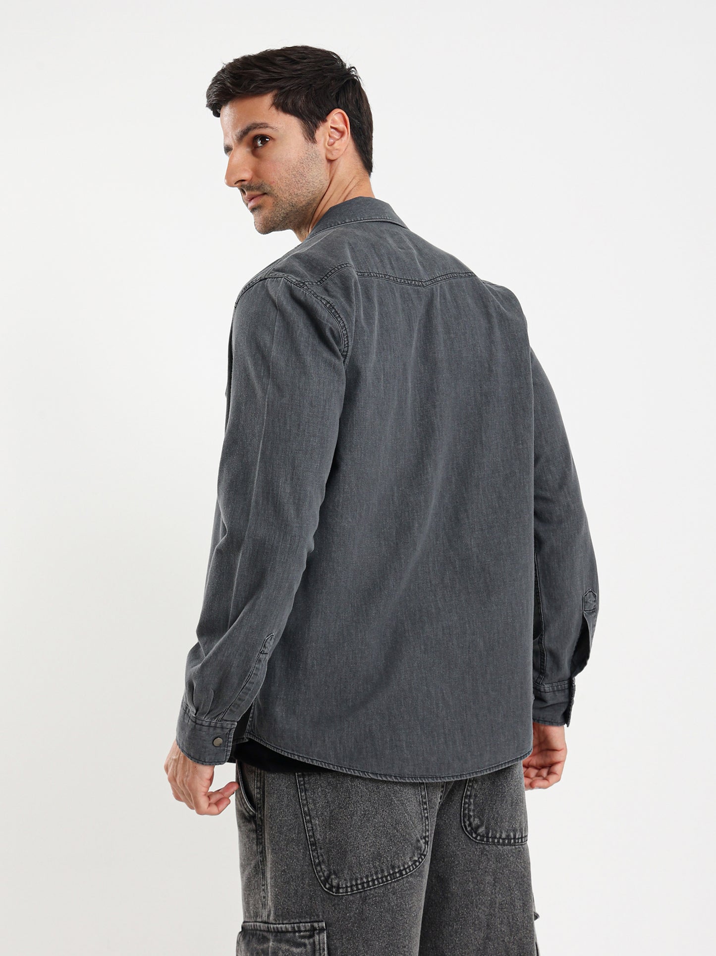 Snap Closure Long Sleeve Shirt