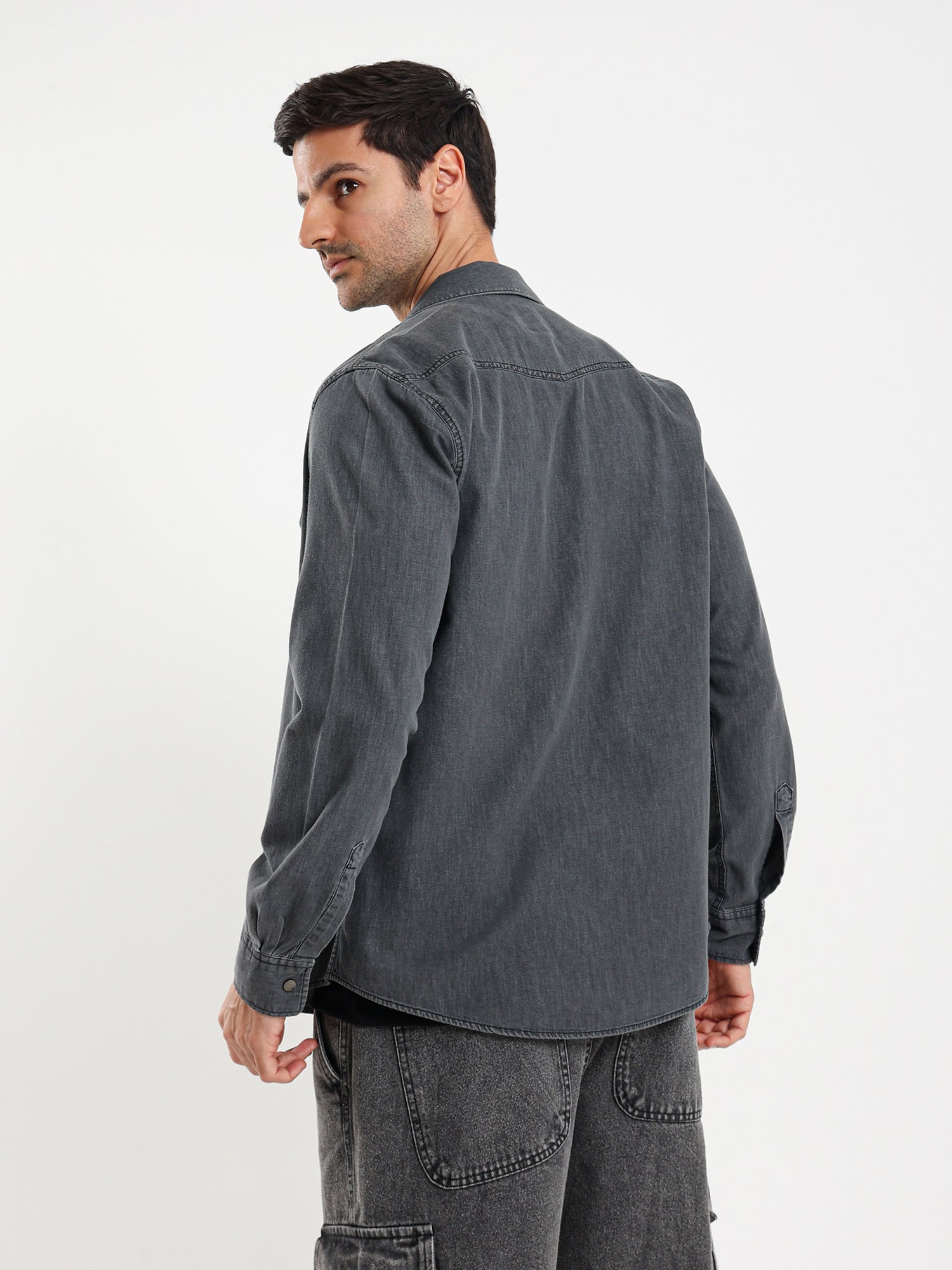 Snap Closure Long Sleeve Shirt