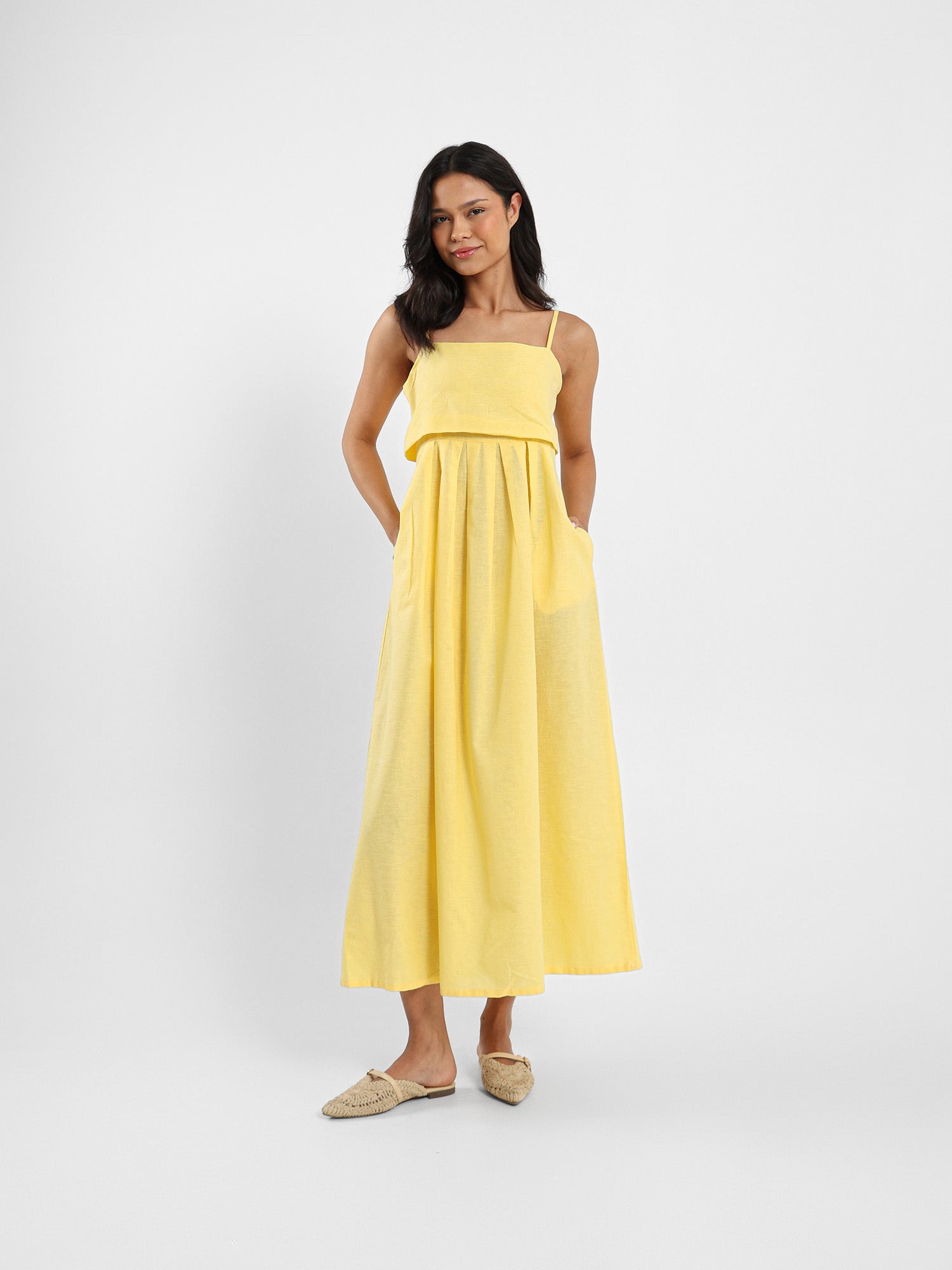 Sleeveless Long Pleated Front Dress