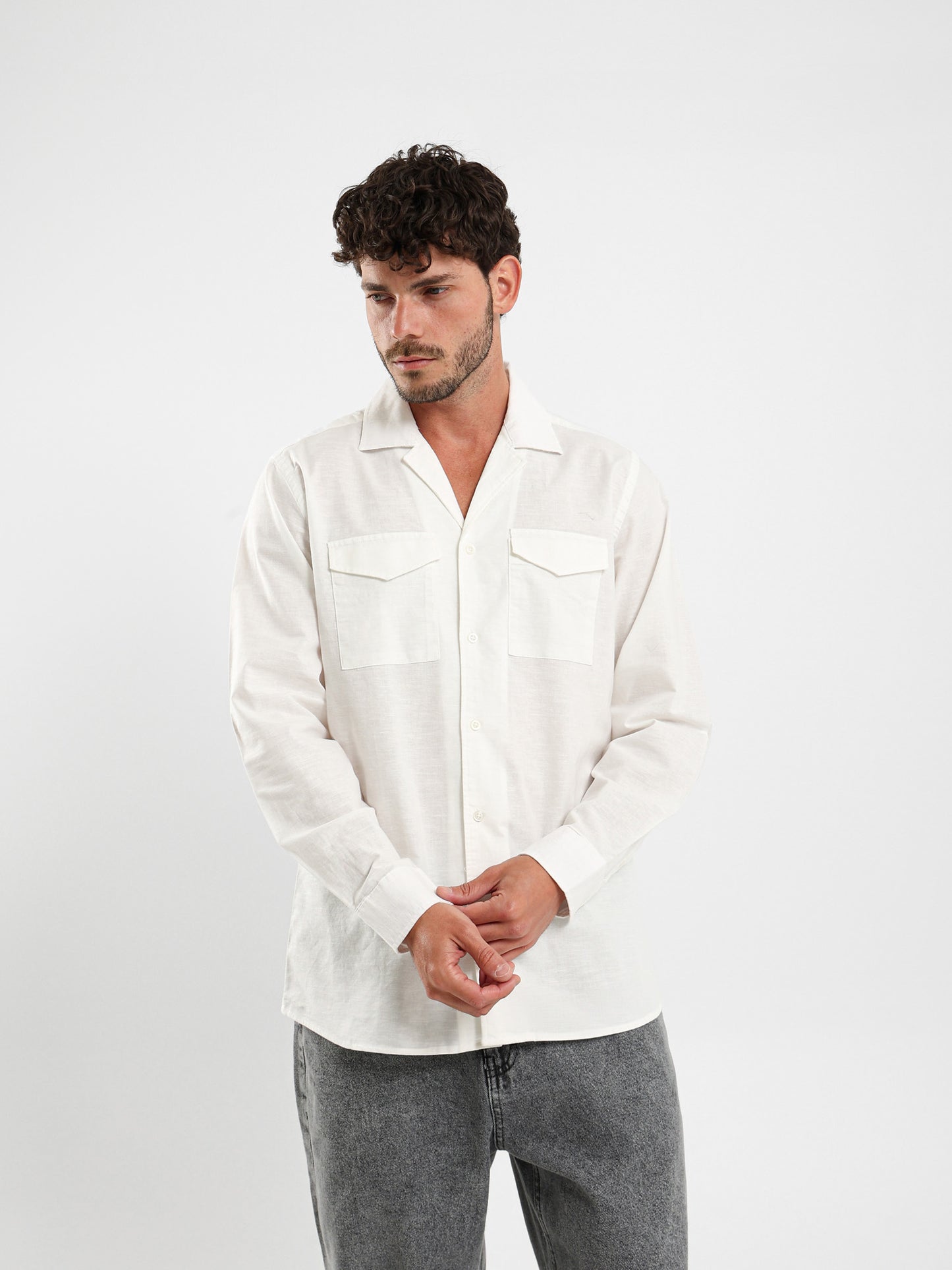 Relaxed Linen Shirt With Two Chest Pockets
