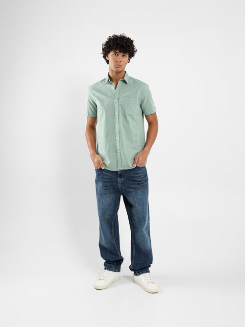 Relaxed Wide Leg Jeans
