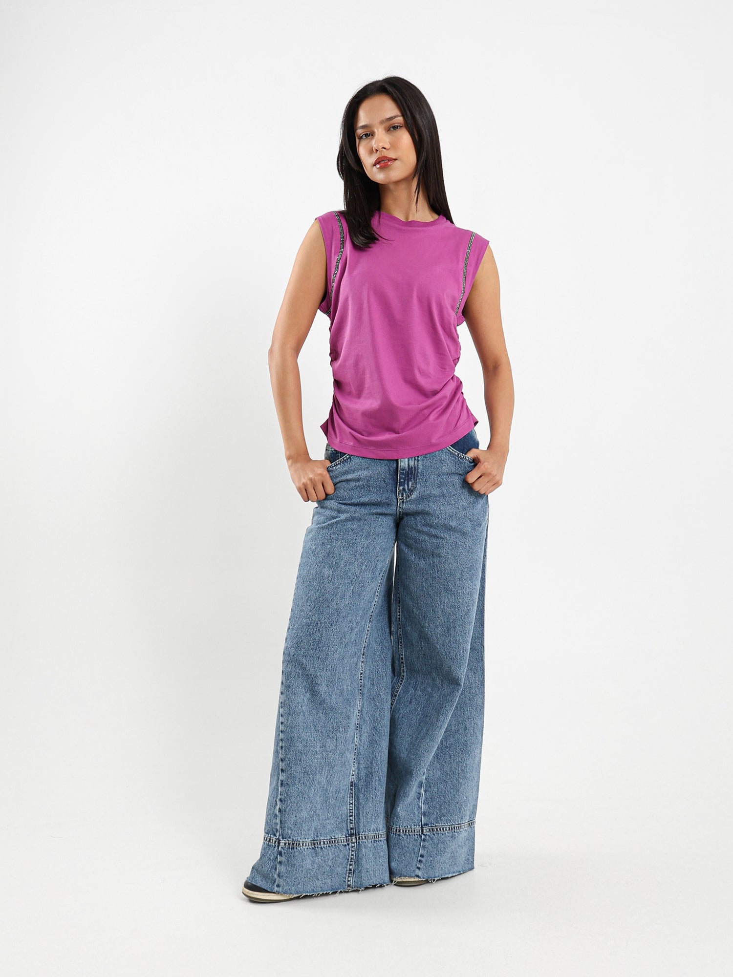 Shiny-Trim Cap-Sleeve T-Shirt