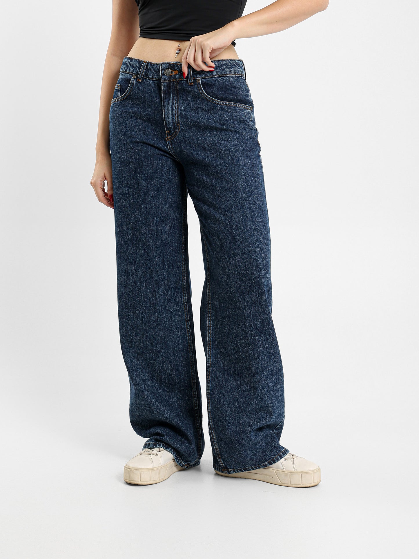 Wide-Leg Jeans