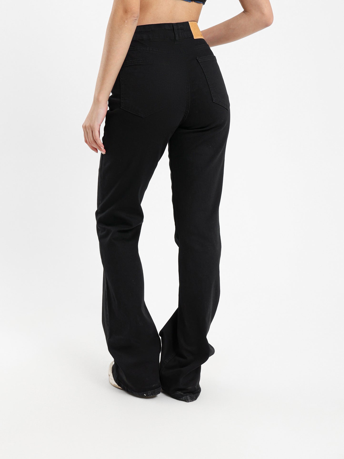 Flared Modern Fit Jeans