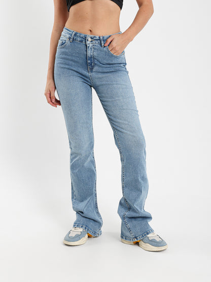Flared Modern Fit Jeans