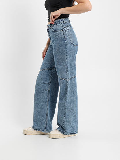 Low-Waist Baggy Jeans