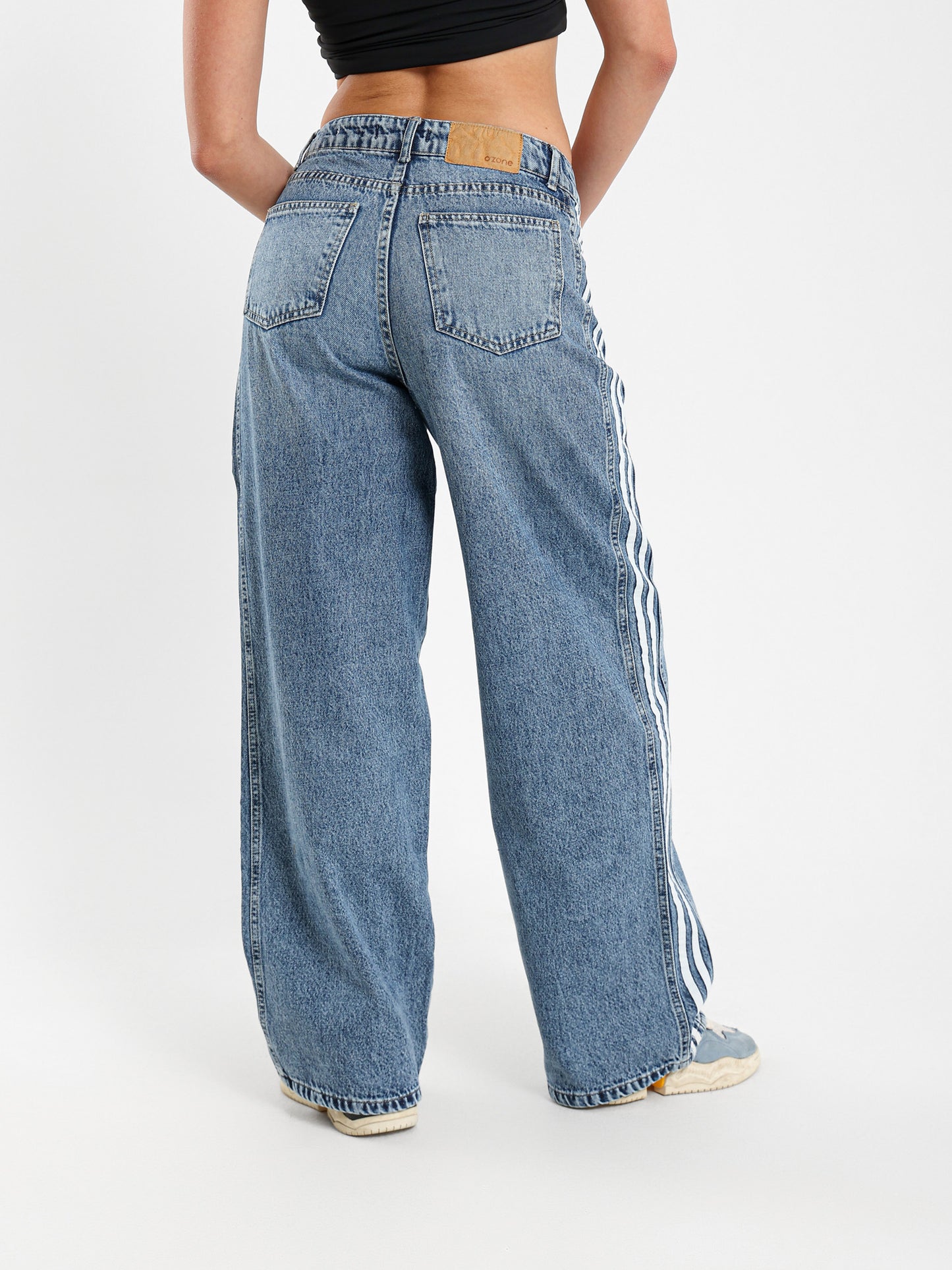 Balloon with Side Stripes Trendy Fit Jeans