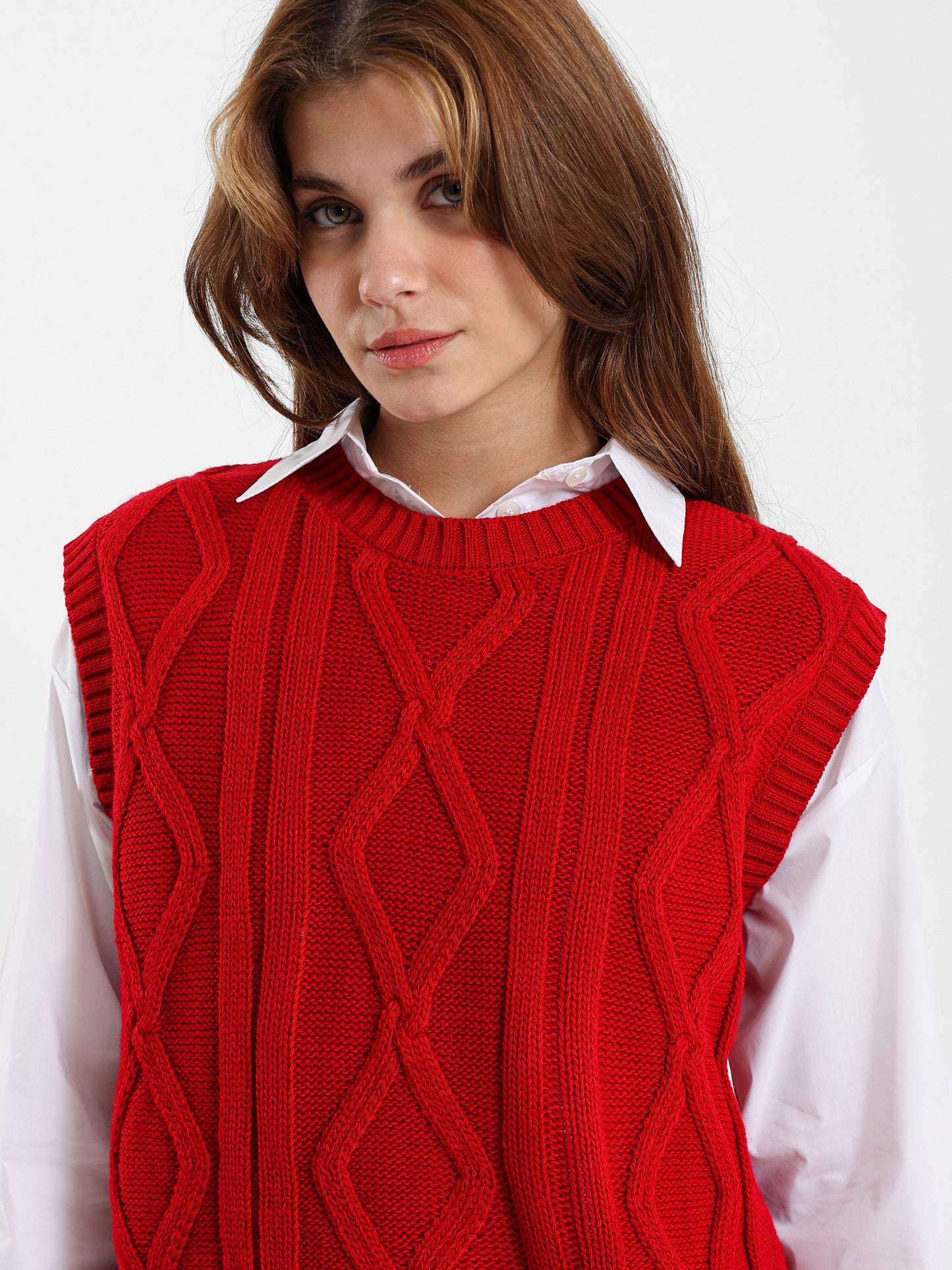 Cropped Cable-Knit Vest