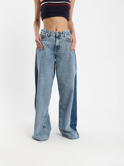 Super Wide-Leg Jeans with Contrast Side Panels