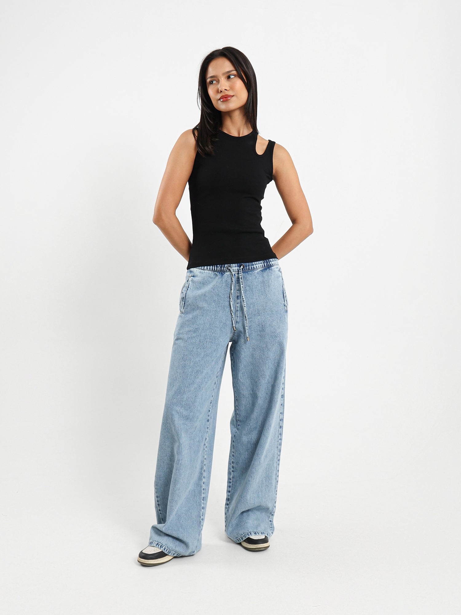 Ribbed Cut-Out Top