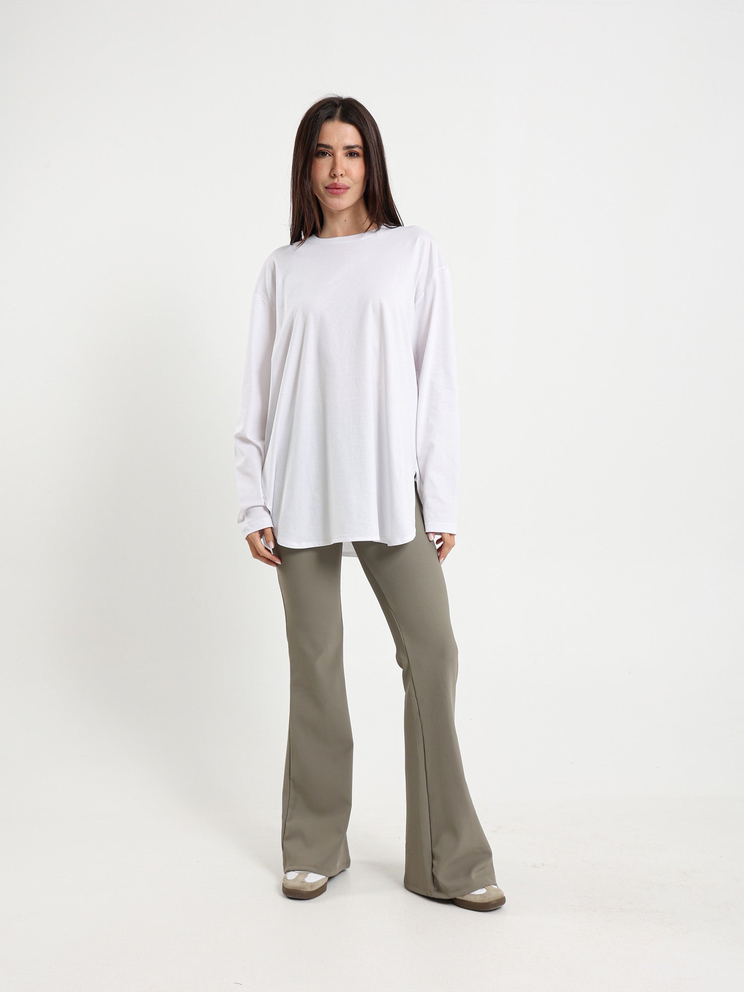 Long Sleeve Round Hem T-Shirt