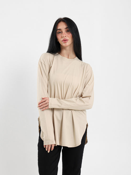 Long Sleeve Round Hem T-Shirt