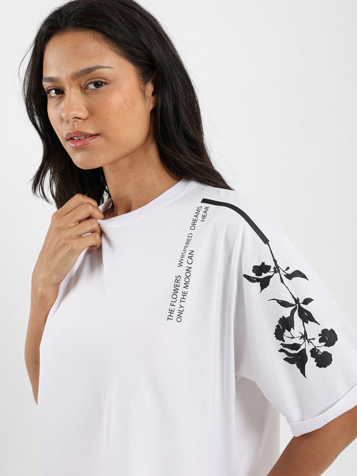 Loose Fit Printed Sleeve T-Shirt