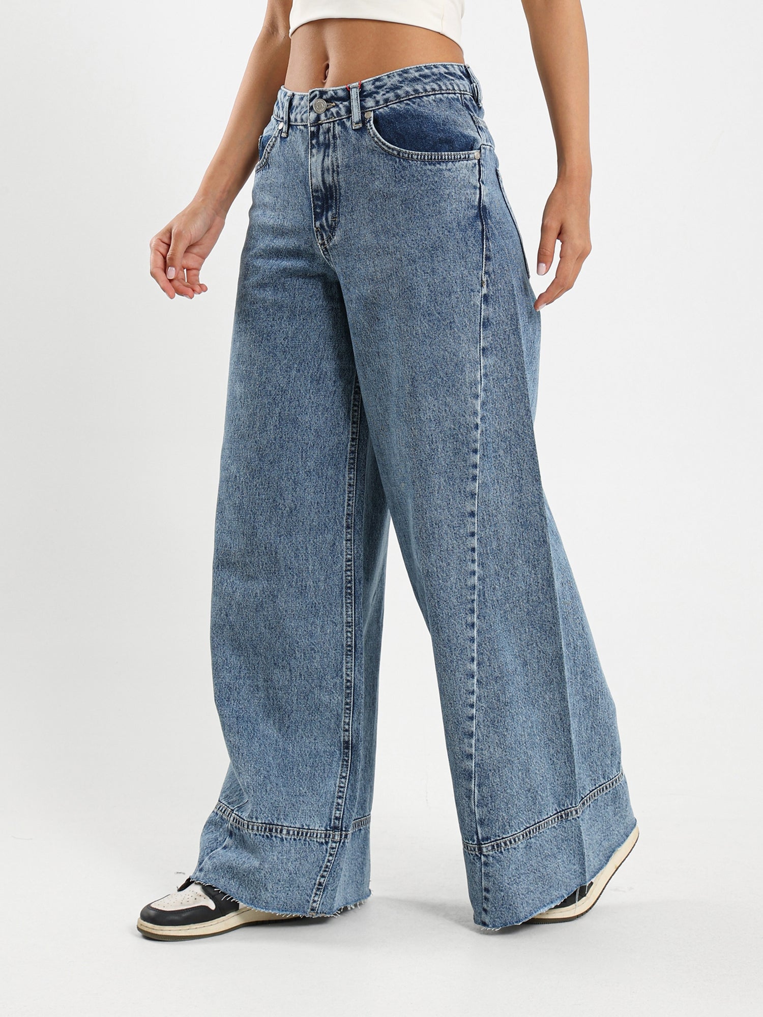 Super Wide-Leg Jeans with Front Seams