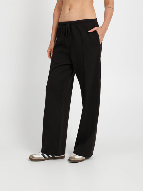 Soft Touch Wide Leg Jogger
