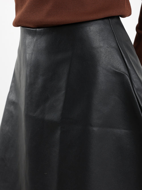 High-Waisted Faux Leather Short Skirt