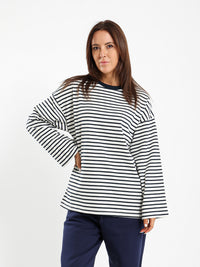Loose Long Sleeve Striped Tee