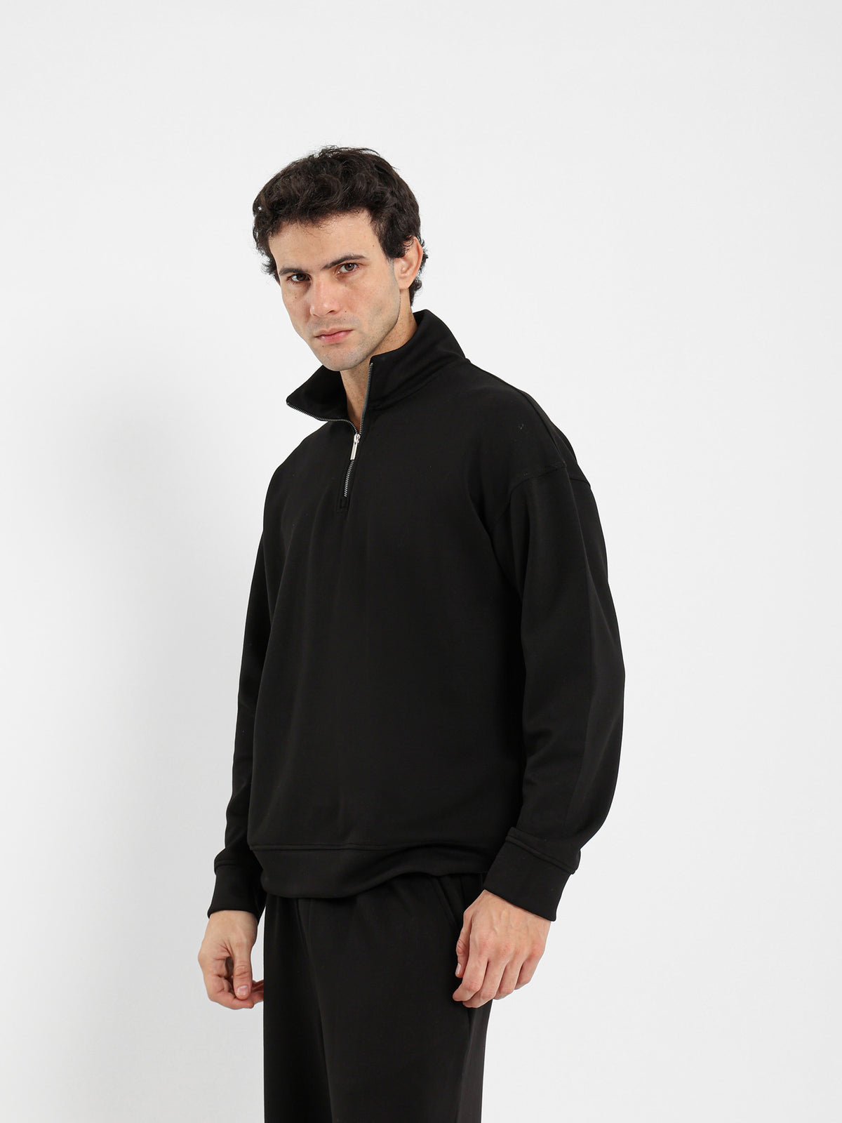 Basic Sweatshirt