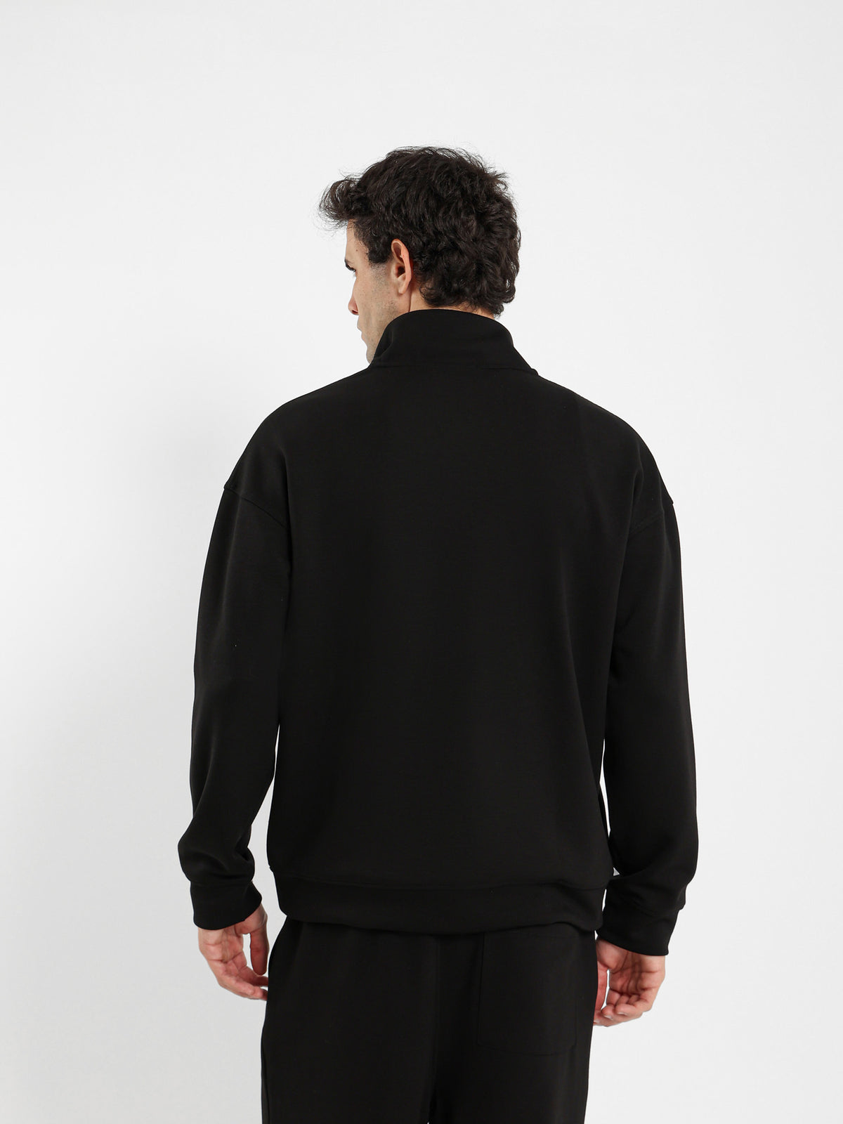 Basic Sweatshirt