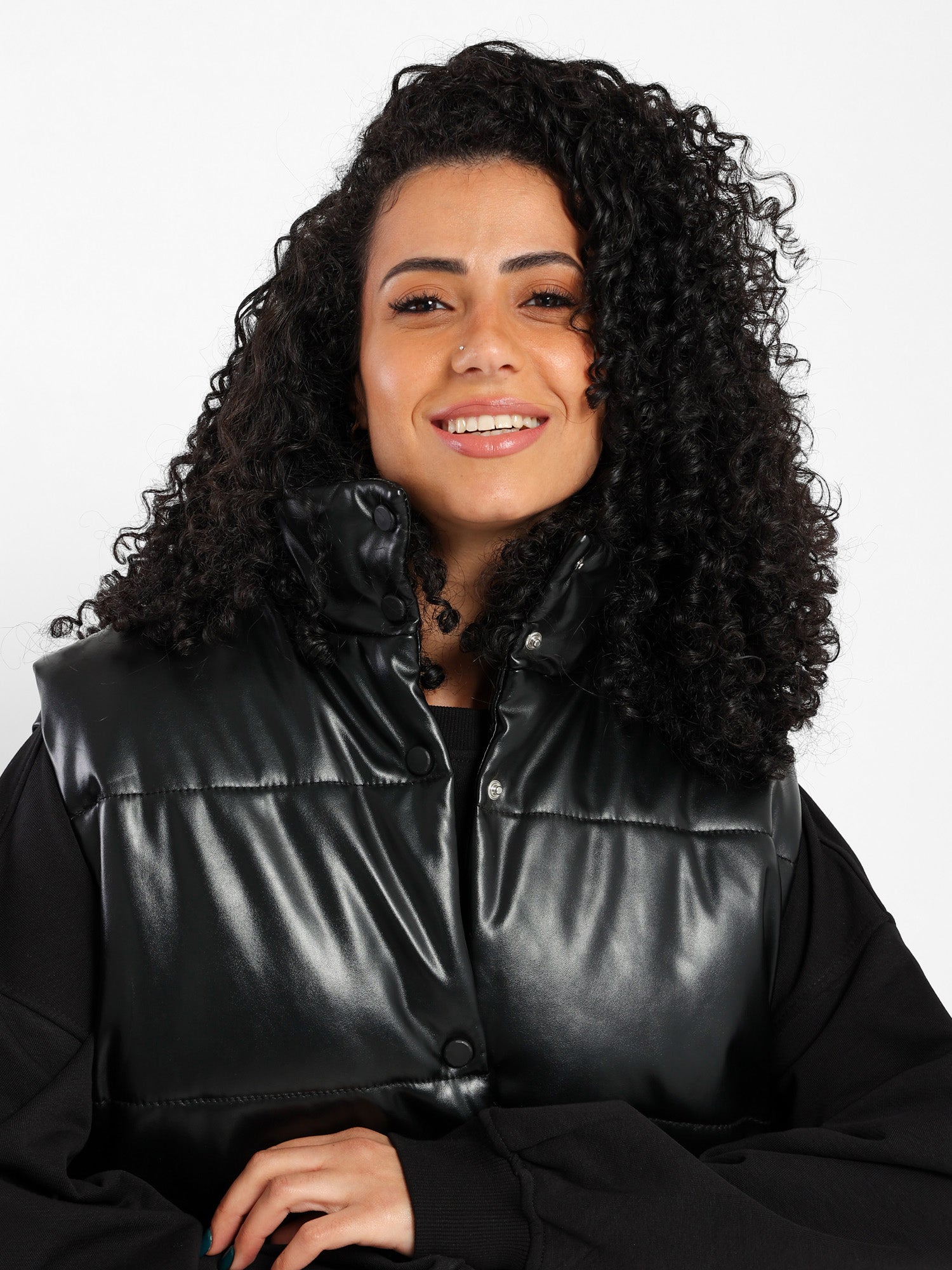 سترة منفوخة جلد قصيرة - منفذ بيع