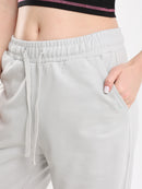 سروال رياضي بقصة أرجل واسعة من قماش ميلتون